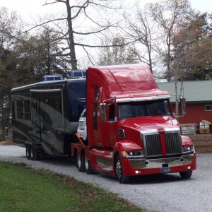 Read more about the article HDT = Heavy Duty Truck